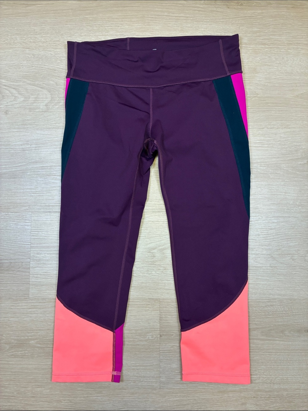 GAP Fit G Fast Plum Leggings with Pink and Coral Panels